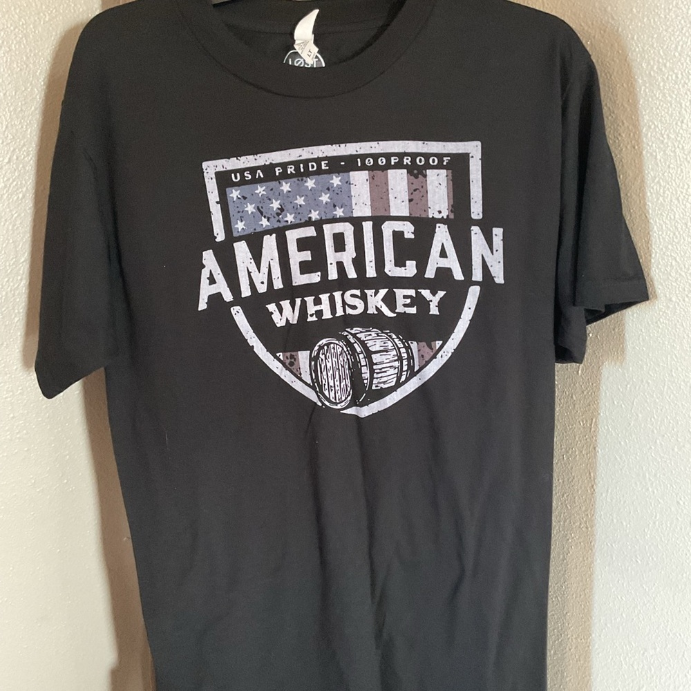 American Whiskey Black T-Shirt short sleeve size large